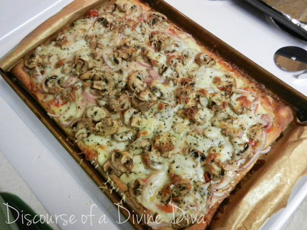 Diva In The Kitchen:  Mushroom Pizza