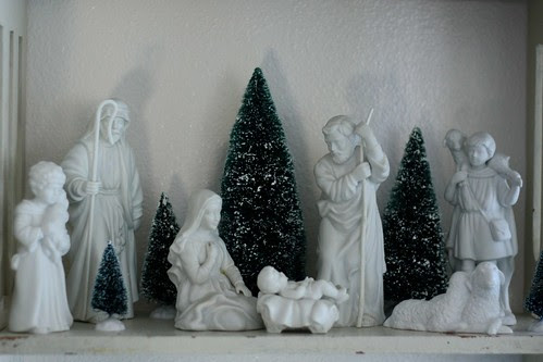 Nativity in White