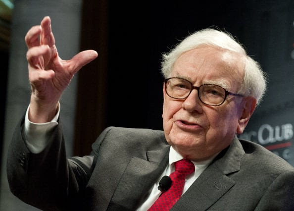 http://dealbreaker.com/.image/c_limit%2Ccs_srgb%2Cfl_progressive%2Ch_1200%2Cq_auto:good%2Cw_1200/MTYxMjc3MTE1MDM0NTc2ODYw/warren-buffett.jpg