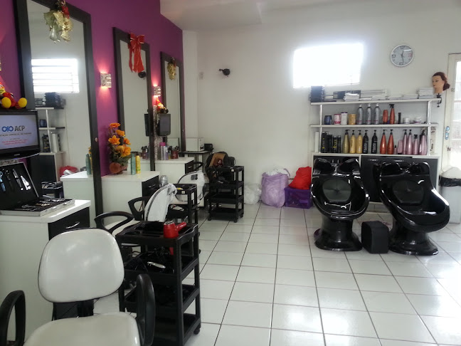 R. Prof. João Falarz, 1207 - Cidade Industrial De Curitiba, Curitiba - PR, 81280-270, Brasil