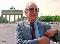 Ish drejtori i spiunazhit të RDGJ, Markus Wolf, fotografi e vitit 1995 