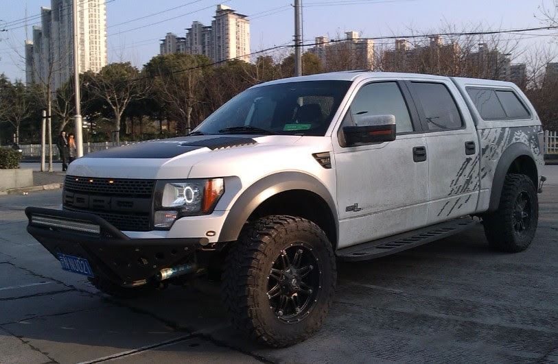 Ford Raptor White