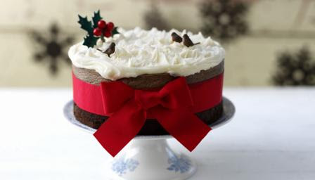 different for your Christmas cake with this rich fruit cake recipe ...