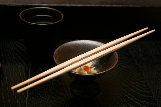 Even the double-ended chopsticks are imported from Japan
