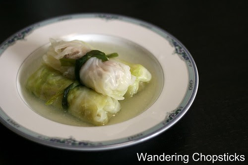 Canh Bap Cai Nhoi Thit (Vietnamese Stuffed Cabbage Soup) 1
