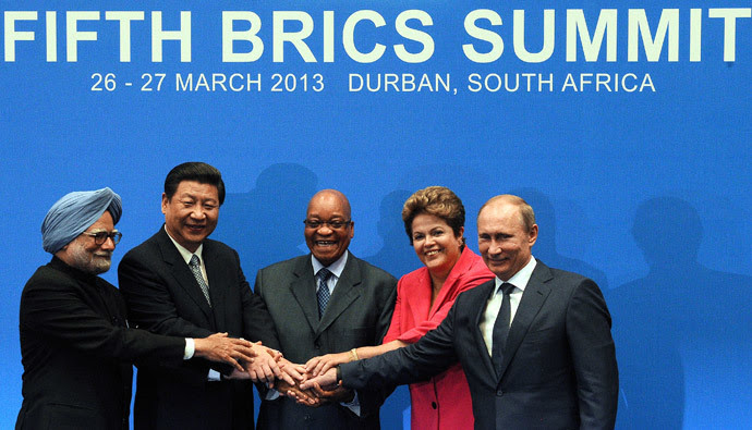 BRICS leaders (From L) India Prime minister Manmohan Singh, President of the People’s Republic of China Xi Jinping, South Africa's President Jacob Zuma, Brazil's President Dilma Rousseff and Russian Federation President Vladimir Putin, pose for a family photo in Durban on March 27, 2013.( AFP Photo / Alexander Joe )