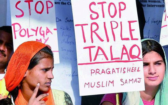 Résultat de recherche d'images pour "islam divorce india"