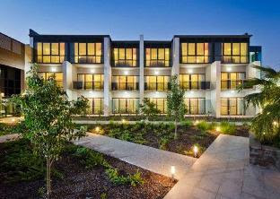 Quality Hotel Taylors Lakes Melbourne