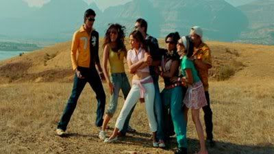 http://i298.photobucket.com/albums/mm253/blogspot_images/Jaane%20Tu%20Ya%20Jaana%20Na/PDVD_036.jpg