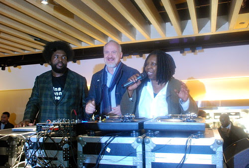Whoopi Goldberg, Art Smith and DJ Questlove