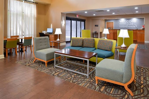 Hotel «Hampton Inn & Suites Tampa East (Casino Area)», reviews and photos, 11740 Tampa Gateway Blvd, Seffner, FL 33584, USA