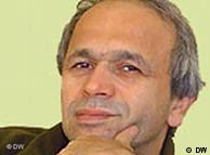 ابراهیم نبوی، نویسنده منتقد ایرانی