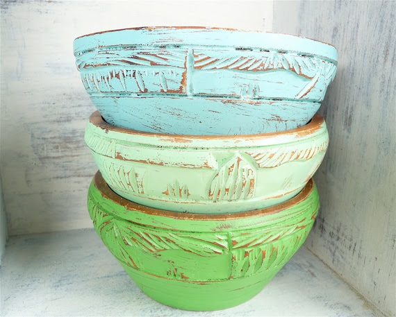 Set of 3 Shabby Chic Painted Carved Wood Bowls