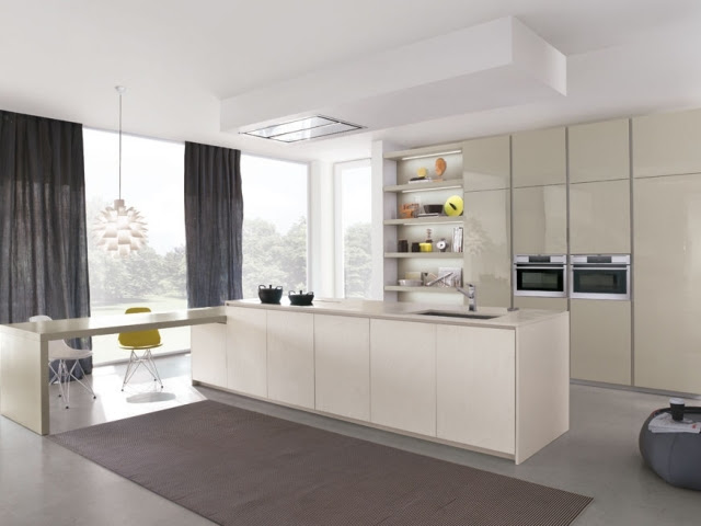 moderne Küchendesigns lila weiß hochglanz
