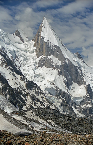 000-180Laila_Peak.jpg 000-180Laila_Peak.jpg