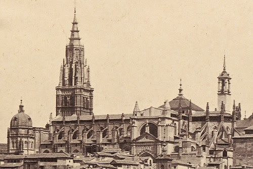 Catedral de Toledo hacia 1860 con el cimborrio y la Torre del Reloj aún en pie. Fotografía de Francis Frith (detalle)