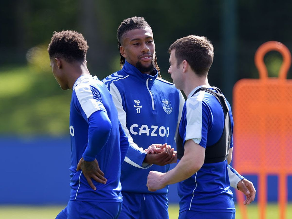 Frank Lampard has four options to replace Nathan Patterson after Everton injury blow