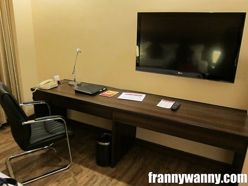 ramada hotel 16