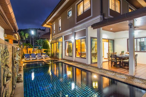 Patong Beautiful private pool villa center Patong