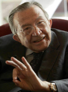 Giulio Andreotti 2 Andreotti: "Ho qualche segreto di Stato e lo porterò con me in paradiso"