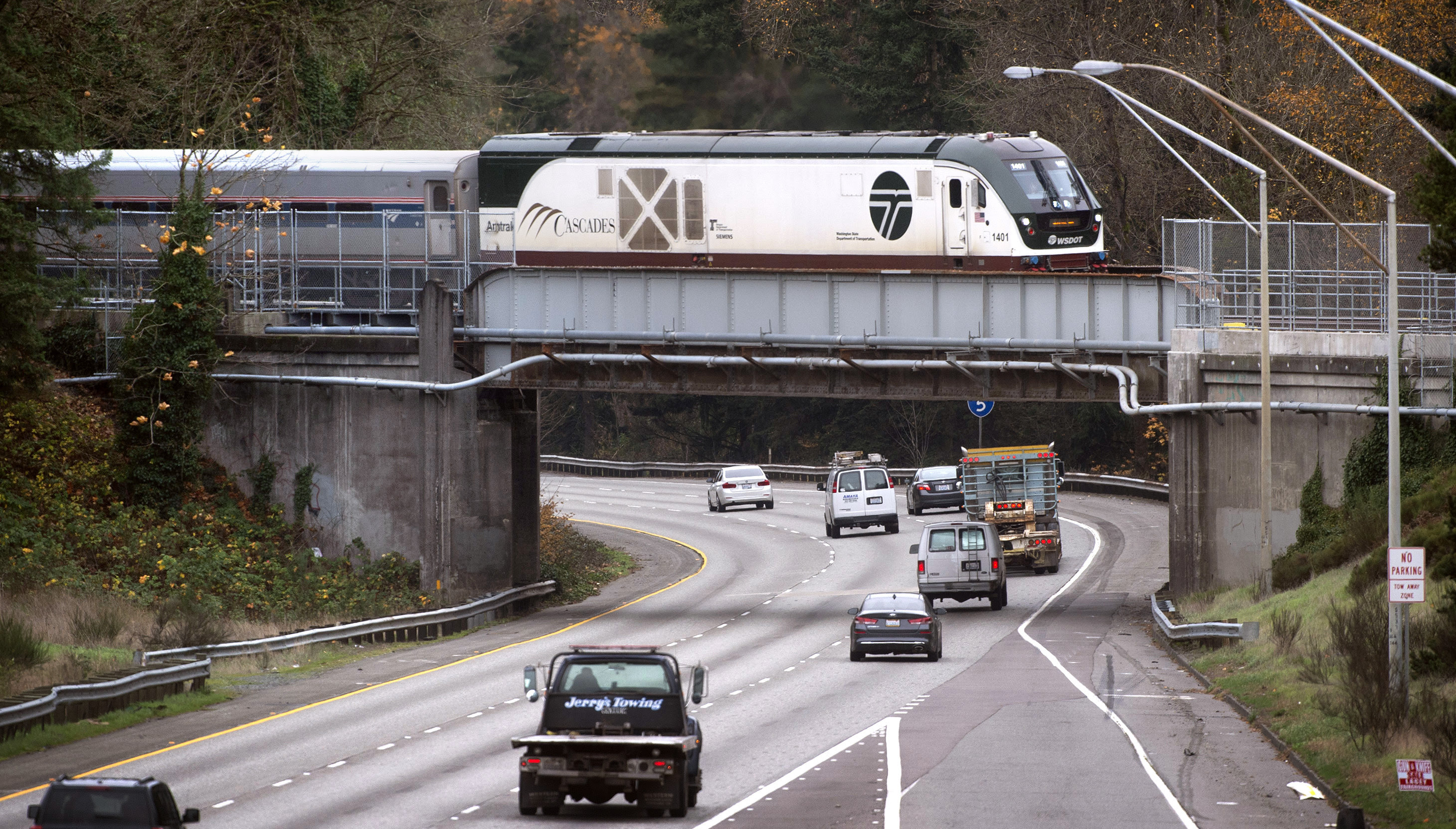 Amtrak train from Seattle to Vancouver, B.C. postponed