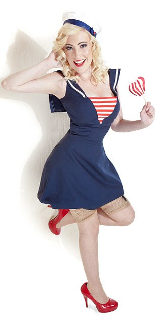 http://i.dailymail.co.uk/i/pix/2011/10/30/article-2055282-0E99A5D300000578-21_306x627.jpg