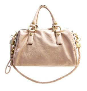 Bags,Celebrities,Fashion News