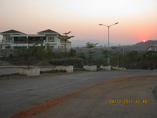 Visit to Paranjape Schemes' Forest Trails, Bungalows, 2 BHK & 3 BHK Flats at Bhugaon, Pune 411 042