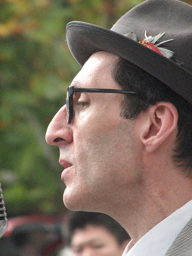 Busker at Camberwell