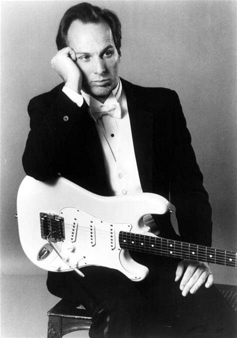 ADRIAN BELEW discography (top albums), MP3, videos and