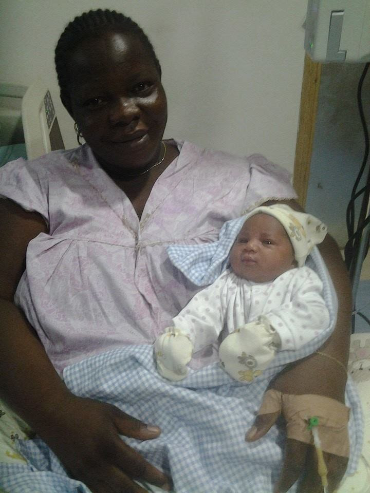 Nigerian Woman Delivers Baby Boy After 21 Years Of Barrenness