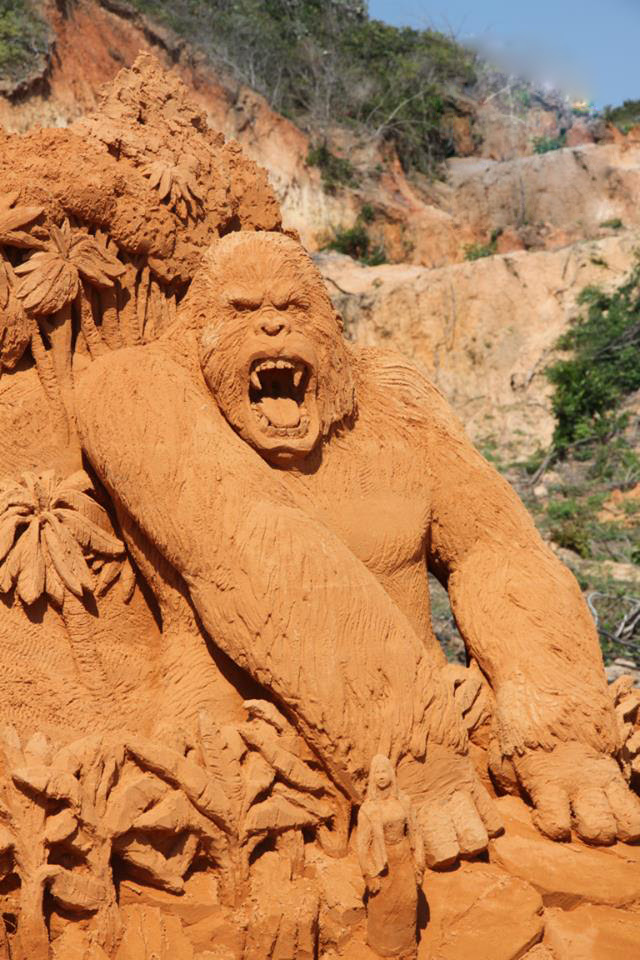 Phan Thiết có Công viên tượng cát đầu tiên trên thế giới