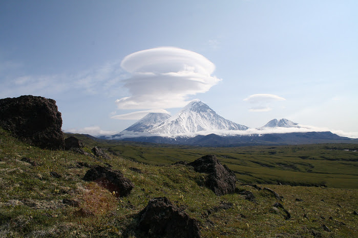 Kamchatka-abnormal-cloud (700x466, 363Kb)