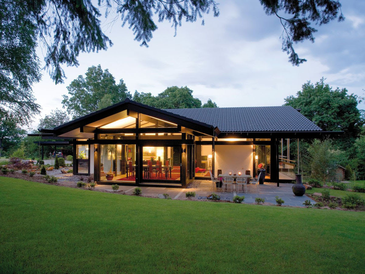 Modern Tropical Bungalow House Design | Design For Home