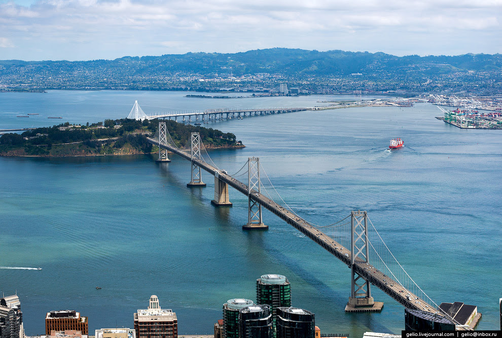 Мост Окленд Бэй-Бридж (San Francisco-Oakland Bay Bridge) Мост Окленд Бэй-Бридж (San Francisco-Oakland Bay Bridge)