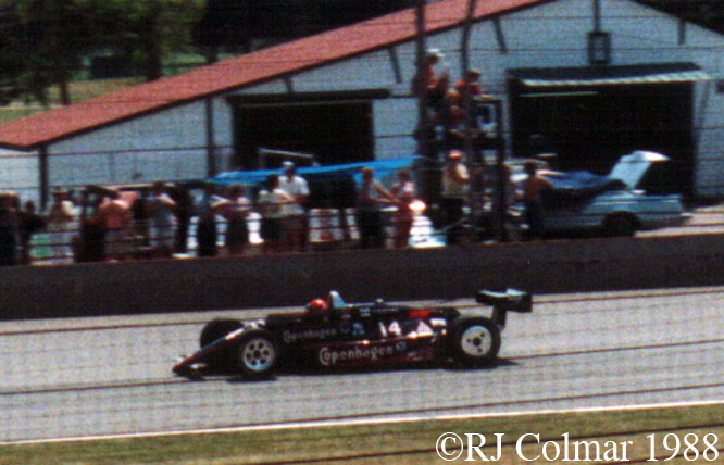 10_88_05_29_14_Lola_T88_00 Lola Cosworth DFX T88 00