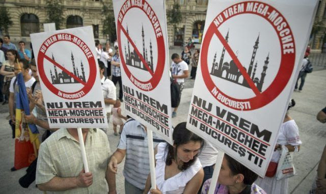 photo no_mosque_bucharest1_zps3ttqmjil.jpg