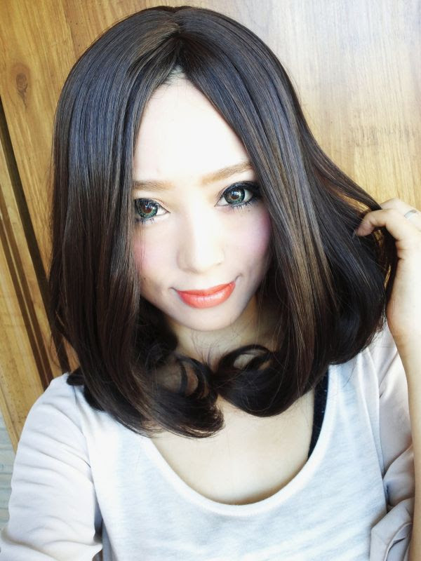 75 センター 分け ミディアム 無料のヘアスタイル画像