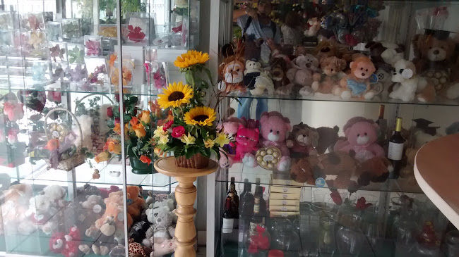 Opiniones de FLORERÍA Linnette en San Isidro - Floristería