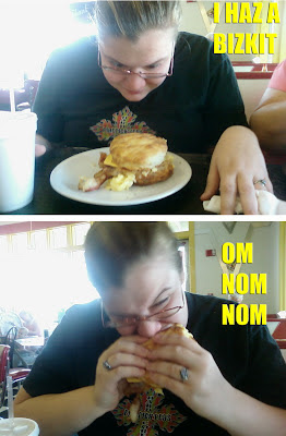 I haz a bizkit/OM NOM NOM