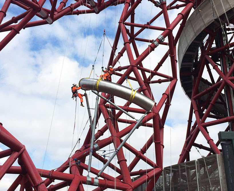 carsten-holler-slide-arcelormittal-orbit-tickets-on-sale-behind-the-scenes-video-designboom-05
