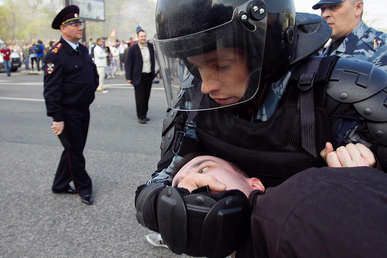 Задержание во время "Марша миллионов" в Москве 6 мая 2012