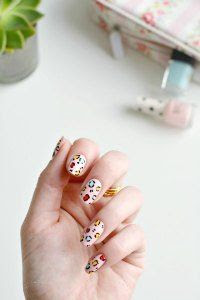 leopard nail art