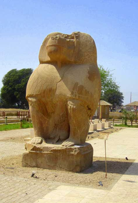 This large quartzite statue of                  Thoth as a baboon was erected by Pharaoh Amenhotep III.                  Hermopolis/El Ashmunein. (Photo: Tatiana Matveeva /                  flickr)