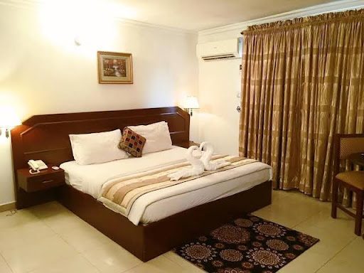 Gurunar Guesthouse Ikoyi, 108 Awolowo Rd, Ikoyi, Lagos, Nigeria, Luxury Hotel, state Lagos