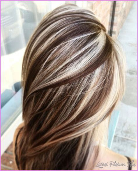 chocolate brown hair  blonde highlights