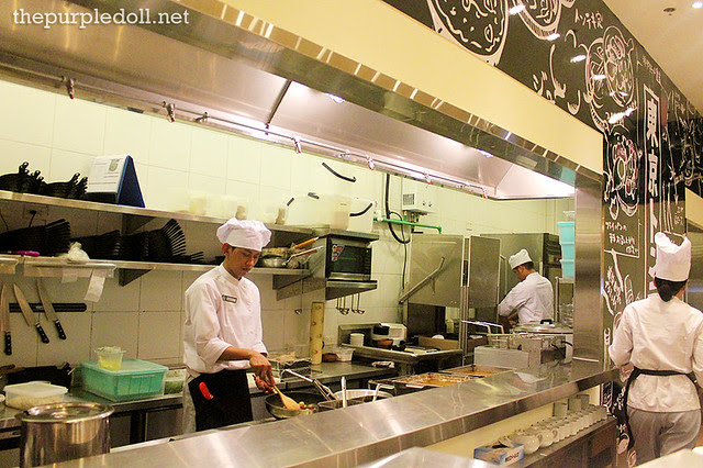 Tokyo Tonteki's Open Kitchen