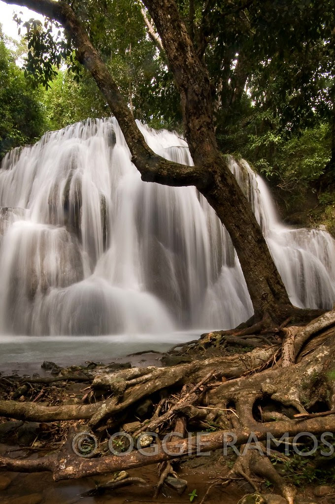 Ilocos Norte - Kaangrian Roots and Falls