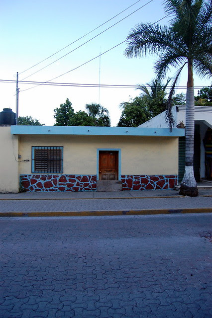 cancun_playa_building