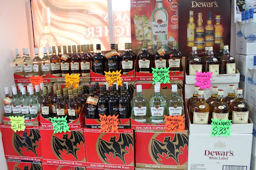 Liquor Store «Big Game Liquors», reviews and photos, 930 S Le Jeune Rd, Miami, FL 33134, USA